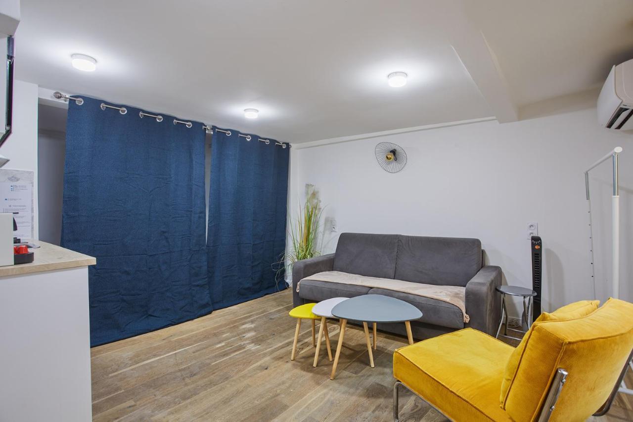 Rent A Room - 2P Passage Du Caire Paris Bagian luar foto